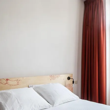 Room&moor *